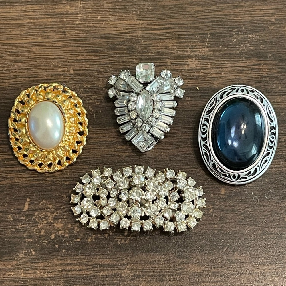 Vintage Clips